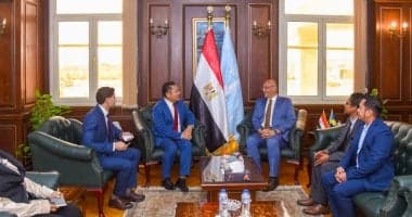 محافظ الإسكندرية يلتقي سفير ماليزيا لتعزيز التعاون