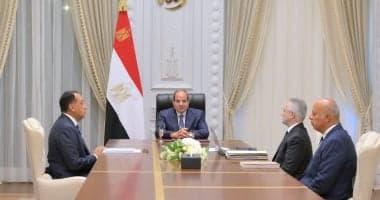 السيسي يوجه بتطوير منظومة الخدمات الرقمية