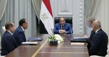 وزير البترول يطور حقل غاز كرونوس ويدعمه بمصر