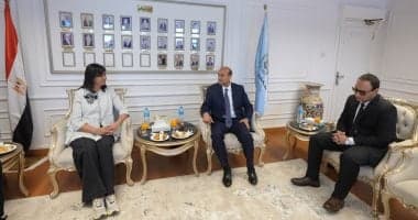 Assiut Governor Meets Nabila Makram to Boost Cooperation