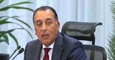 رئيس الوزراء يلتقى وزير الكهرباء لمتابعة الفواتير
