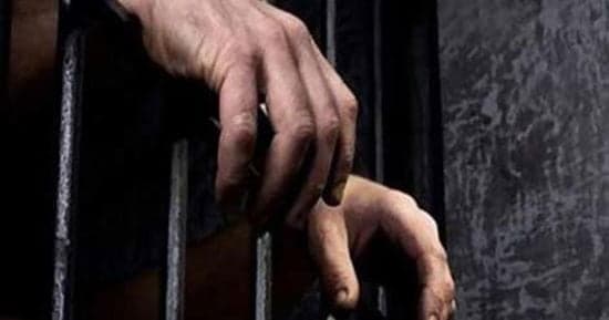 Worker detained over Nasr City blackmail
