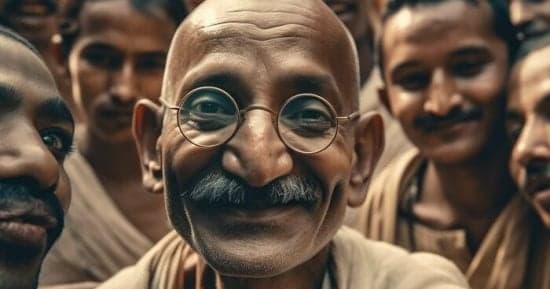 International Non-Violence Day renews Gandhi's peace messages