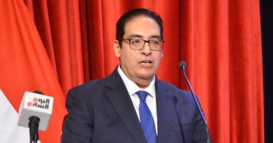 Cairo University President appoints new leaders