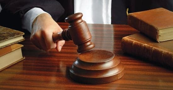 التحقيق في احتجاز واعتداء سيدتين بالهرم