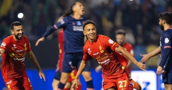 الأهلي يواجه القادسية في الدوري السعودي