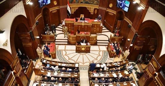 مجلس الشيوخ ينعقد في 1 أكتوبر