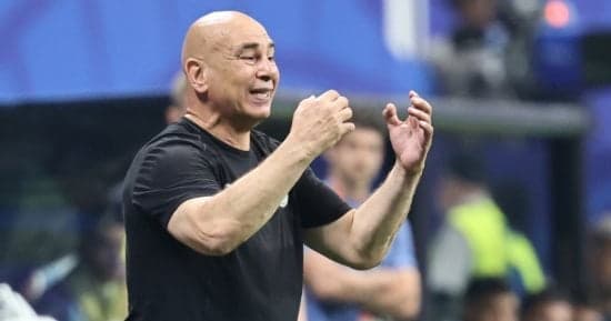 Al-Wensh and Al-Jazzar compete for national team defense