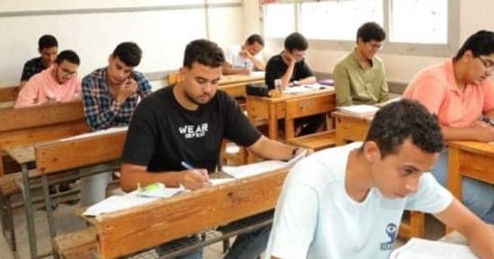 Secondary and high school diplomas awarded without coursework
