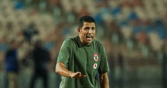 اجتماع في الأهلي لتصحيح المسار بعد التعادل