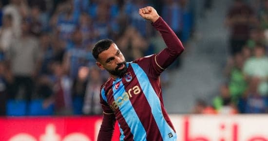 Trabzonspor leads 3-0 over Gençlerbirliği at halftime