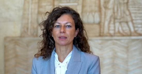 Fronttex actress praises Egypt's human rights record at Arab conference