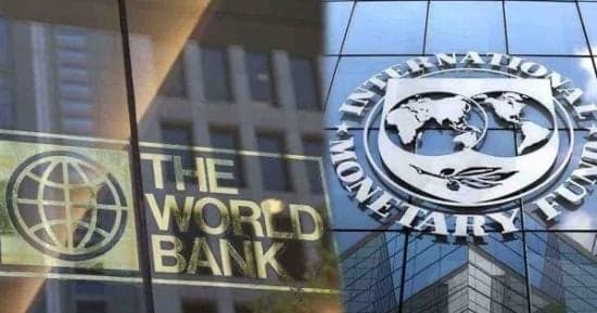 النقد والبنك يوافقان على نمو مصر 2027