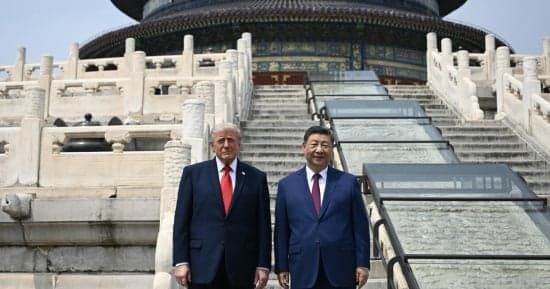 Trump calls Xi Jinping a great leader