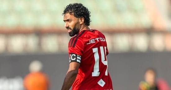 حسين الشحات ينافس محمد شريف وعبد الله السعيد
