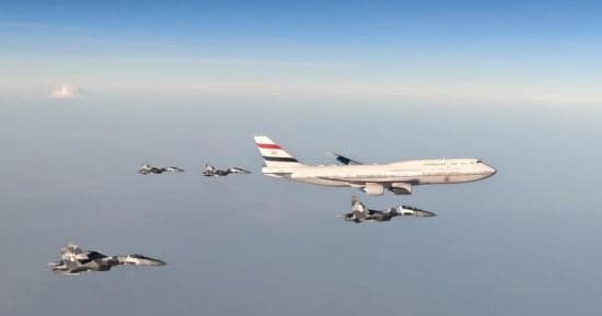 Indonesian jets accompany President Sisi in Jakarta