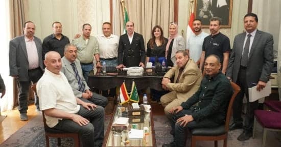 Five finalists for Forward Party Higher Committee