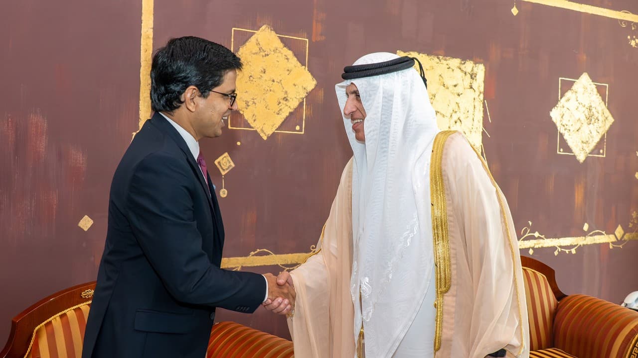 Saoud bin Saqr meets Indian Consul in Dubai