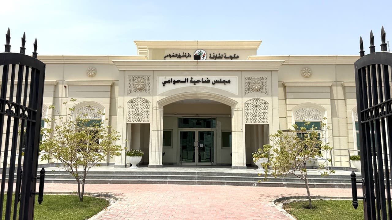 بلدية خورفكان تطلق مبادرة لدعم الزراعة المنزلية
