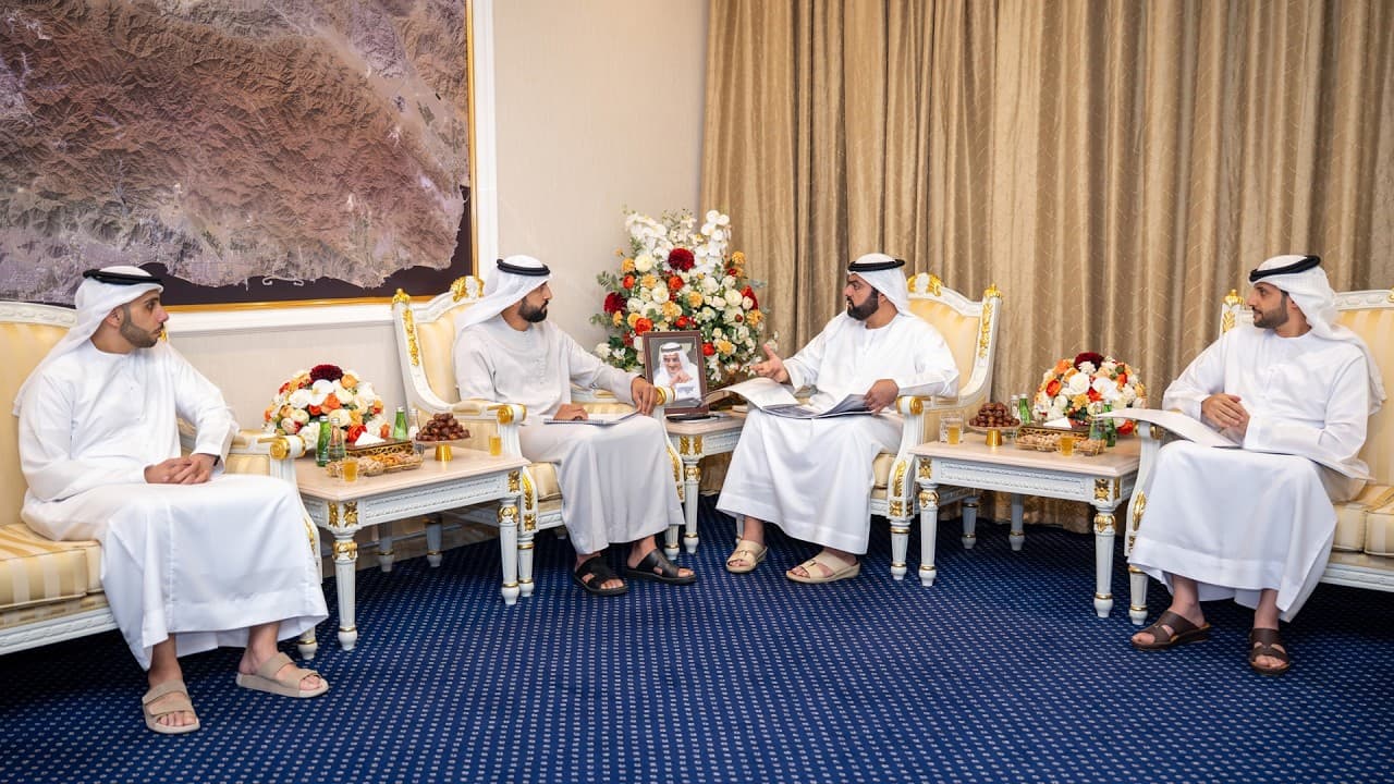 Mohammad Al-Sharqi Meets Youth Affairs Minister