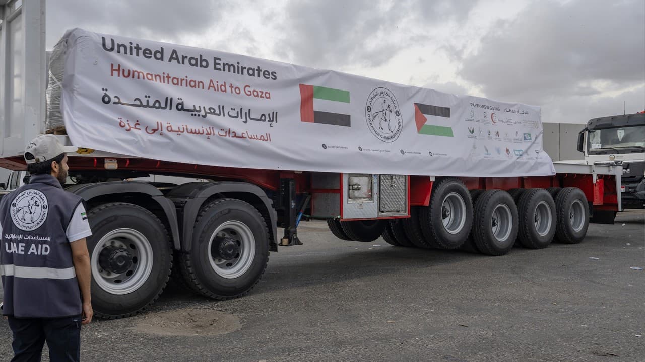 UAE Aid Convoys Enter Gaza