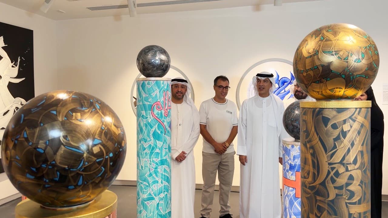 Sharjah Calligraphy Forum exhibites 70 artists