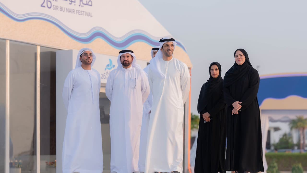 Sultan bin Ahmad awards Sir Baniyar race winners