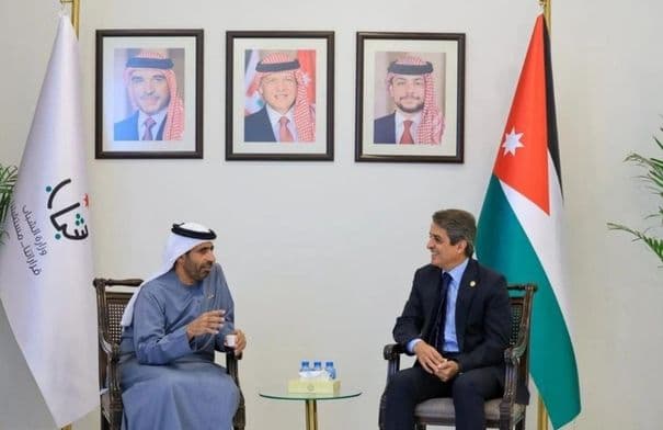وزير الشباب والسفير الإماراتي يتباحثان في التعاون