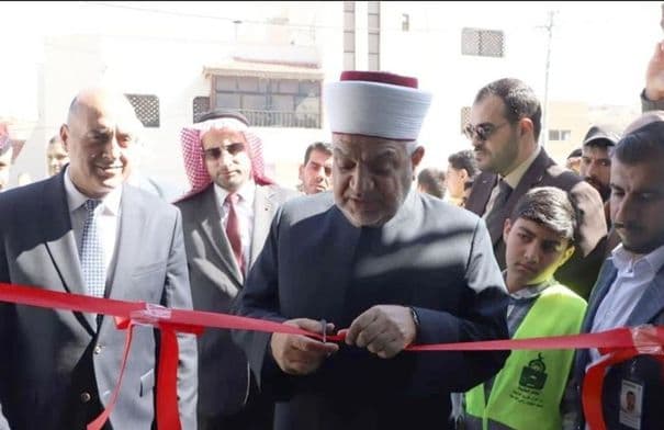 Awqaf Minister Opens Hanana Mosque