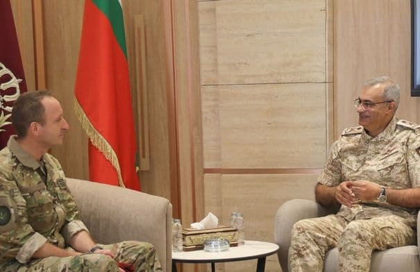 اللواء الركن الحراسيس يلتقي القائد الفرنسي