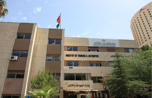وزير السياحة يلتقي وفد إعلامي روسي
