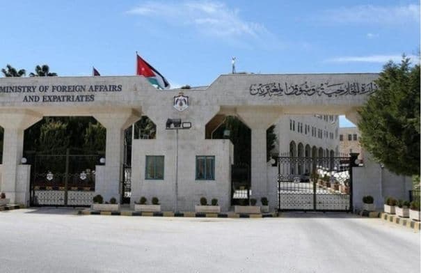 الأردن يرحب بحظر منتجات المستوطنات