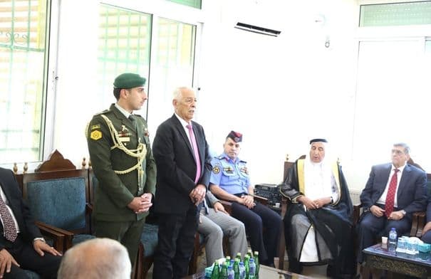 العيسوي يعزي عشيرتي الفواعير والخلايلة