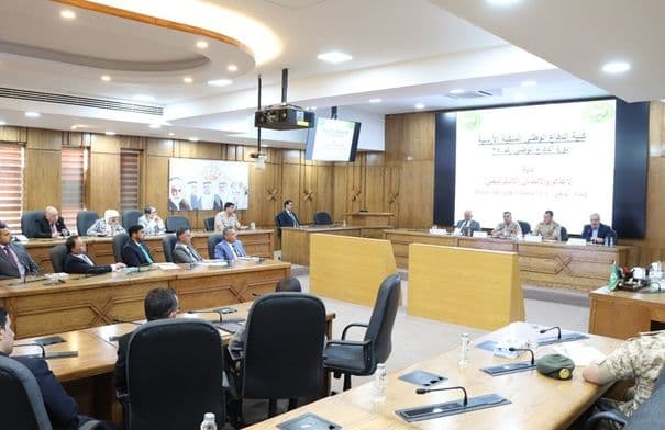 ندوة عن الإعلام والاتصال في كلية الدفاع
