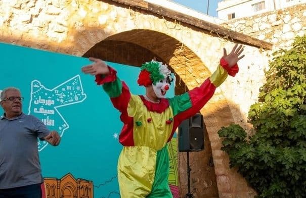 الفحيص تستقطب عائلات لبرنامج صيف الأردن