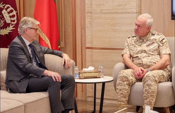 رئيس الأركان يستقبل وكيل أمين الأمم المتحدة للسلام