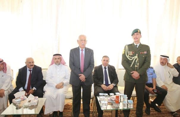 العيسوي يعزي عشيرة أبو موسى نيابة عن الملك ولي العهد