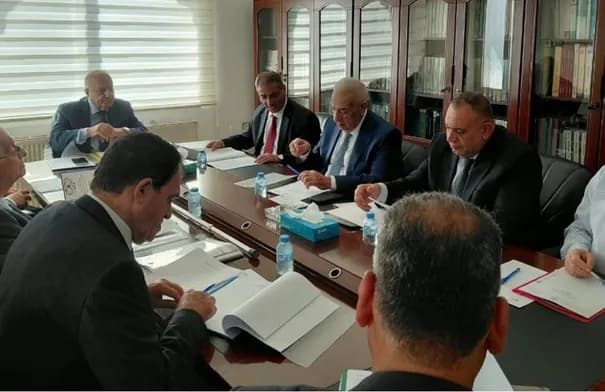 مجلس أمناء الجامعة يترأس اجتماعه السنوي