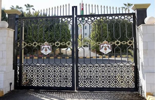 الأردن يقدم تعازيه للوسطى في ضحايا انهيار منجم ذهب