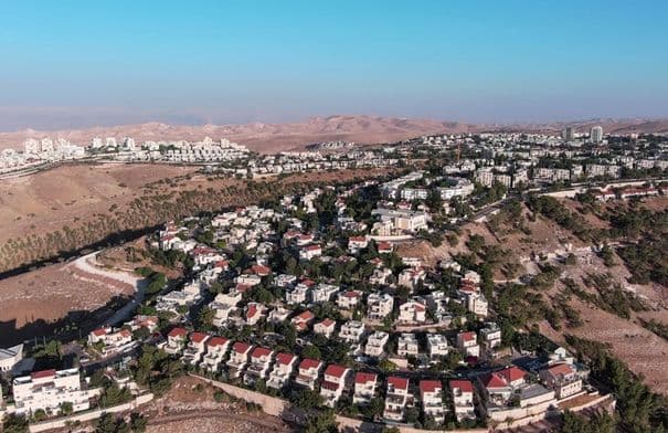 الأردن و7 دول تؤكد حل الدولتين للسلام