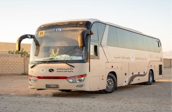 وزير التربية يعلن عن مشروع النقل المدرسي