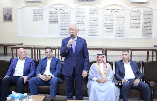 العيسوي يعزي الكرادشة والطوال نيابة عن الملك وولي العهد