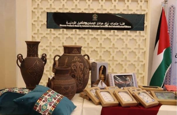 Public security exhibits detainee products at Sanaa