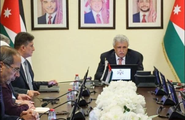 القطامين يستقبل وفداً بريطاني ومجموعة بوسطن