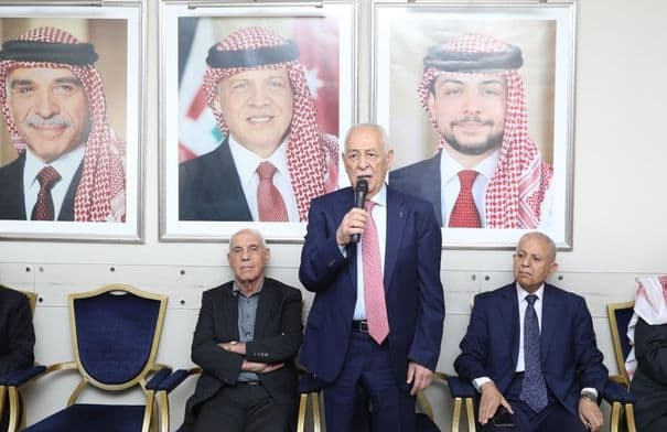 Al-Eisawi Sends Condolences to Clans
