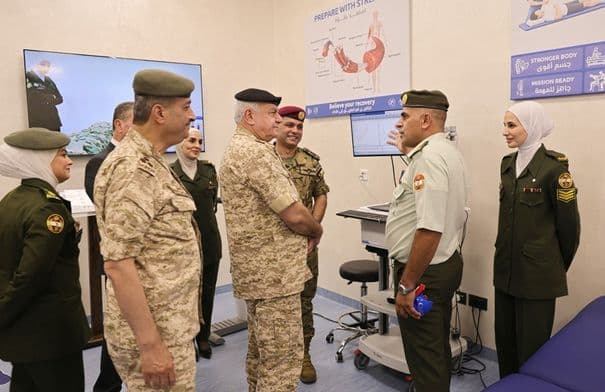 الحنيطي يتفقد مركز الملك عبدالله الثاني للعمليات الخاصة