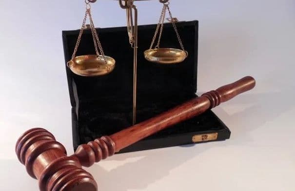 وزارة العدل توجه إنذارات إلكترونية منذ أبريل