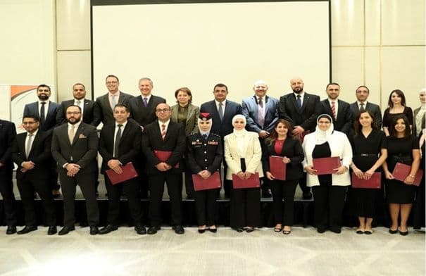 ختام الدورة الخامسة عشرة لمشروع الخدمة المدنية