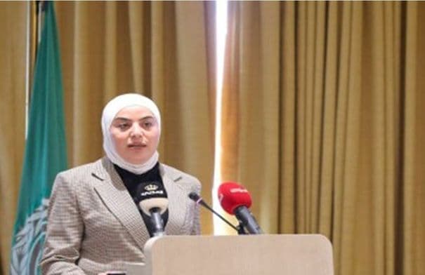 بن مصطفى يؤكد أهمية معالجة أسباب الفقر
