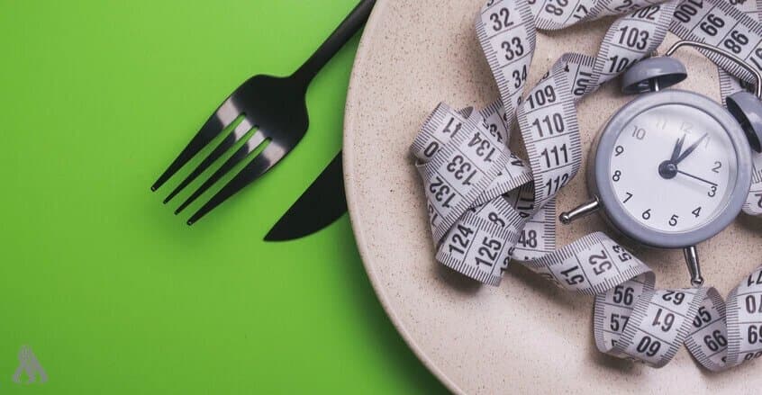 8-hour eating window aids weight loss